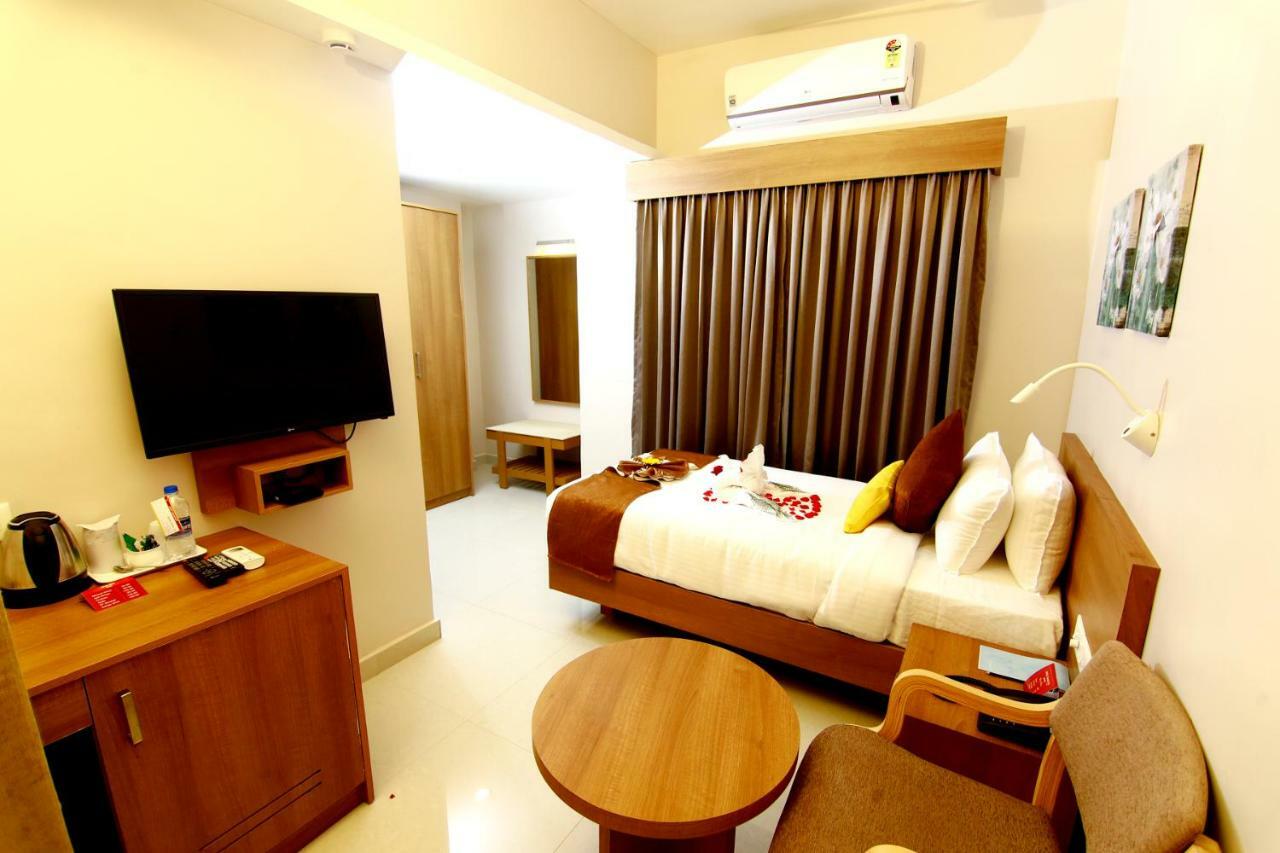 Hotel Panacea Ventures Kollam Zewnętrze zdjęcie