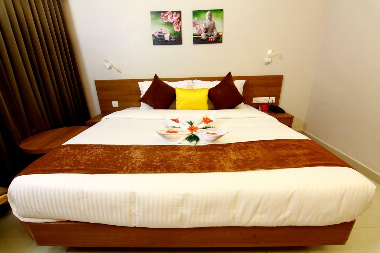 Hotel Panacea Ventures Kollam Zewnętrze zdjęcie