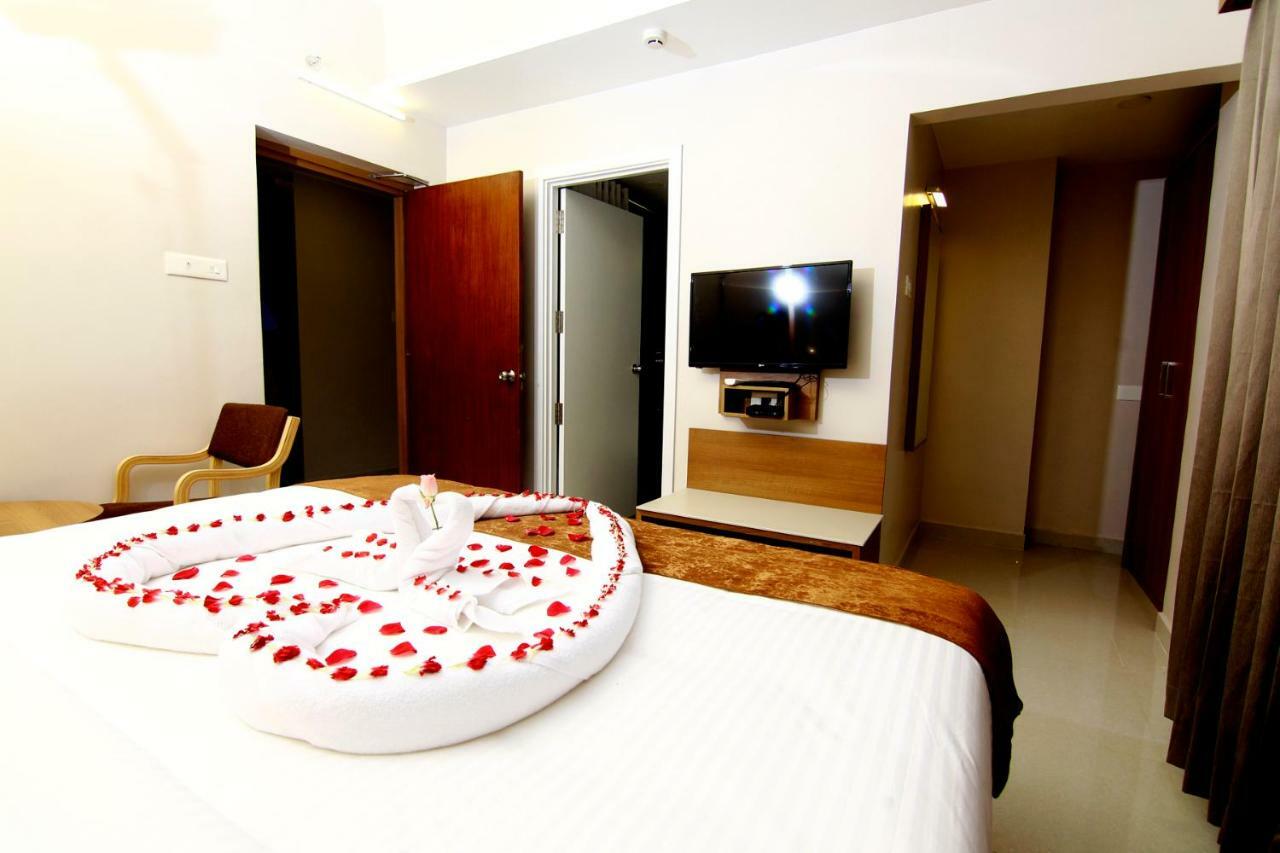 Hotel Panacea Ventures Kollam Zewnętrze zdjęcie
