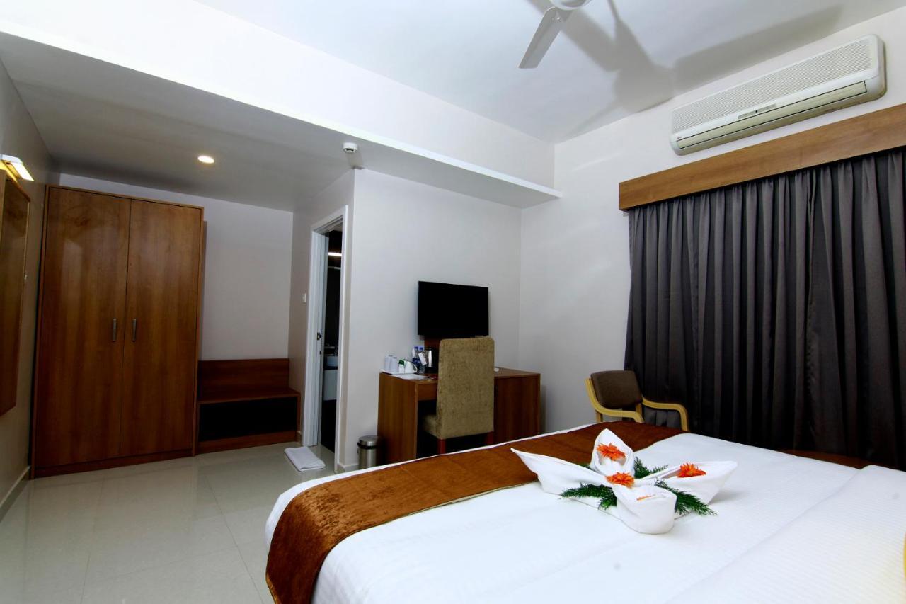 Hotel Panacea Ventures Kollam Zewnętrze zdjęcie
